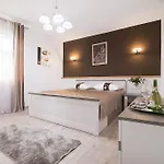 J&j Apartamento *
