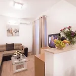 J&j Apartamento Split